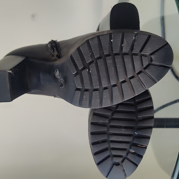 Booties - Picture 6 of 6